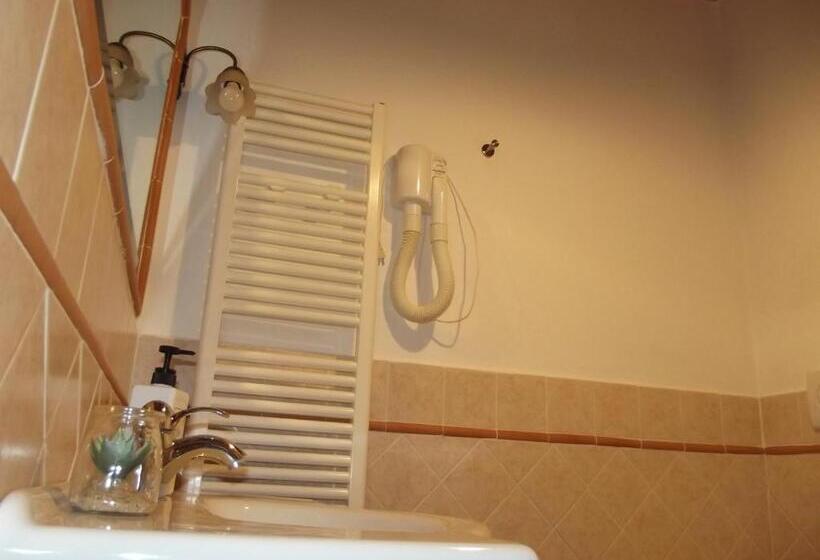 בית מלון כפרי Agriturismo La Conserva