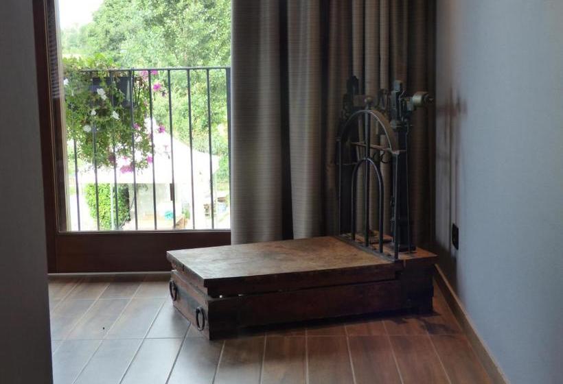 ホテル Agriturismo La Sforzata