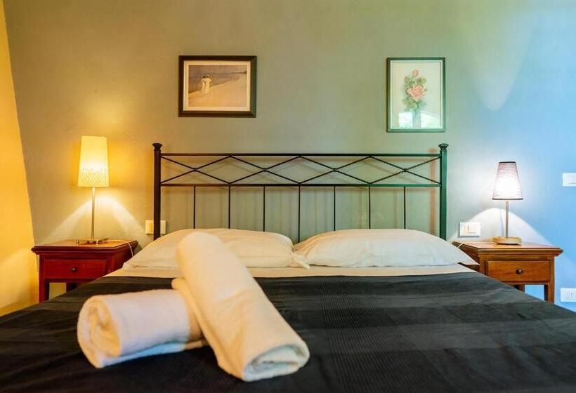 호텔 Villa Le Beringhe   Wine Pool & Relax