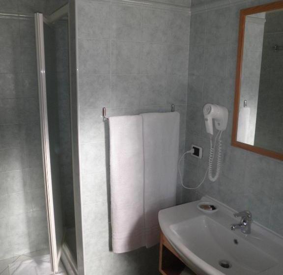 هتل Agriturismo Mongiorgi I Salici