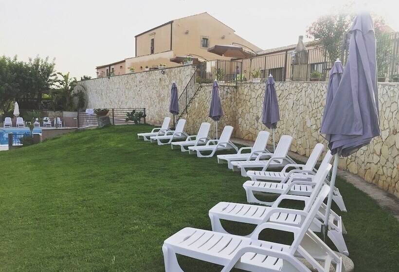 فندق Agriturismo Saccollino
