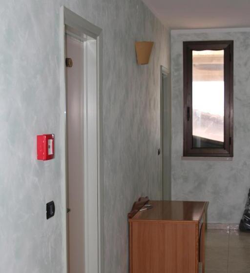 בית מלון כפרי Agriturismo Silos Agri