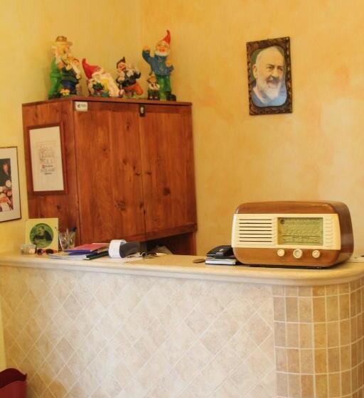 בית מלון כפרי Agriturismo Silos Agri