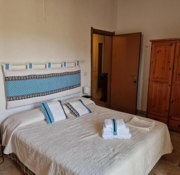 Отель Agriturismo Su Recreu