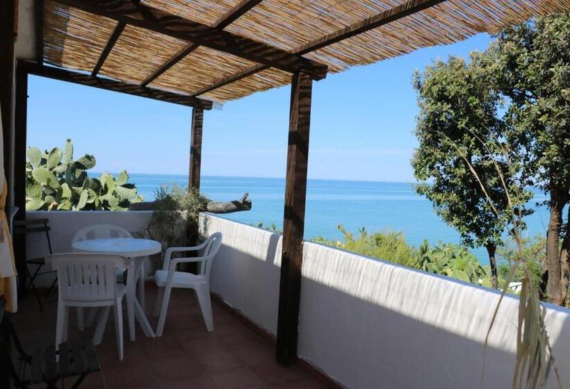 호텔 Albergo Biscotti