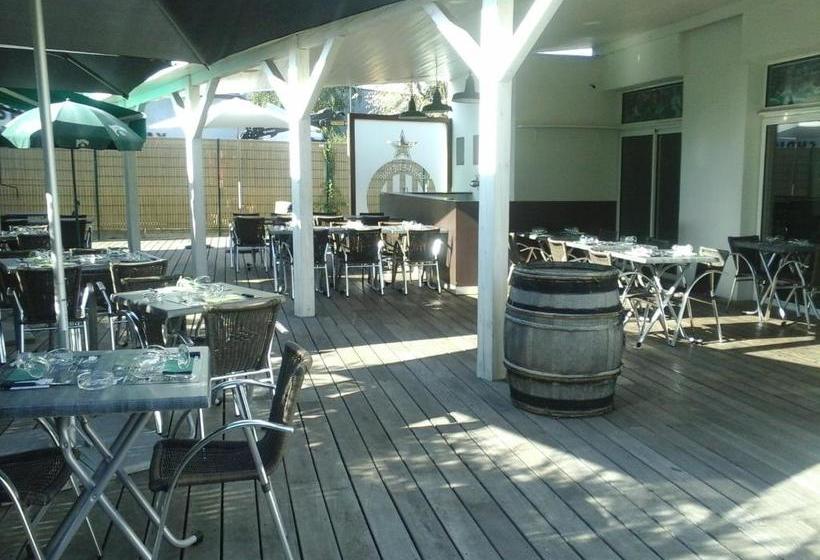 ホテル Le Chaudron Vert