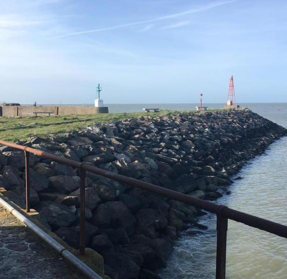 فندق Bord A Bord