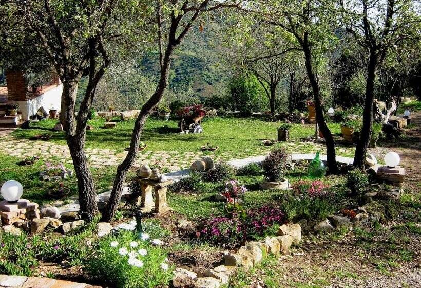 בית מלון כפרי Casale Margherita Turismo Rurale