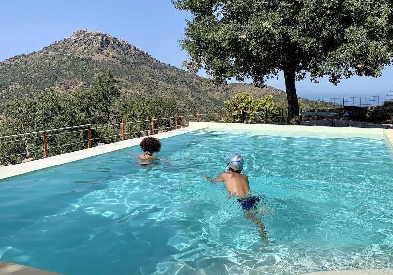 בית מלון כפרי Casale Margherita Turismo Rurale