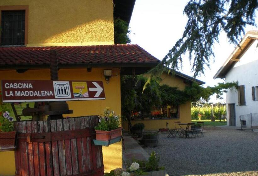 Отель Cascina La Maddalena Bed & Wine