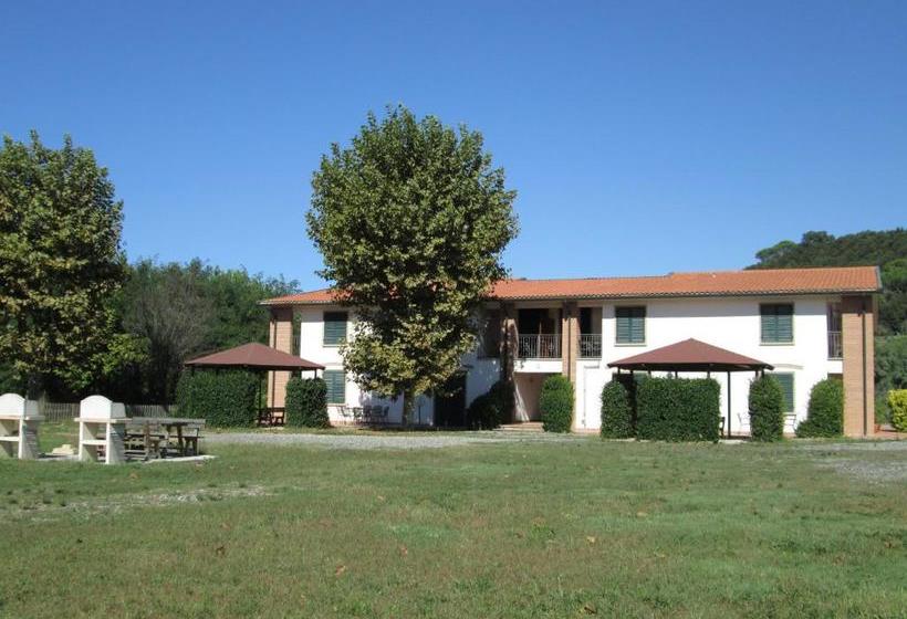 Отель Fattoria La Steccaia