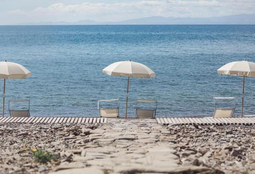 호텔 Masseria Agriturismo Torre Di Albidona