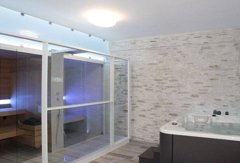 호텔 Royal   Beauty & Spa