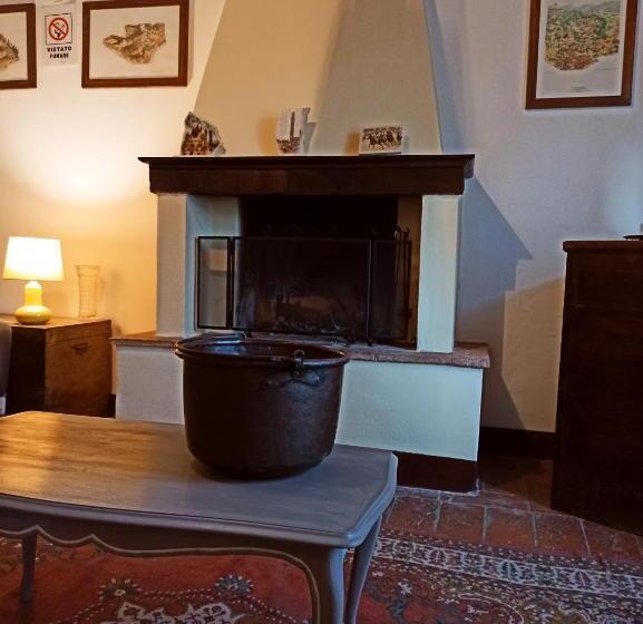 فندق Villa Podere Cartaio Bio Estate Pool Airc