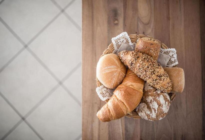 Отель Weingut Donà