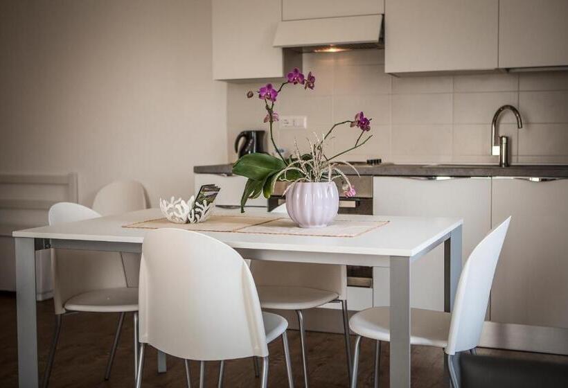 Le Servite Apartments