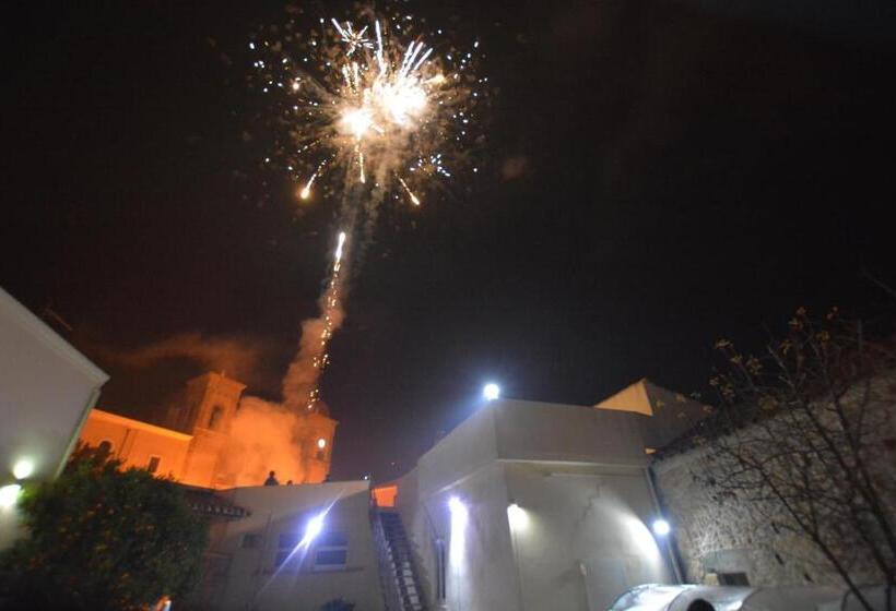 بنسيون Abas Ristorante Pizzeria Affittacamere