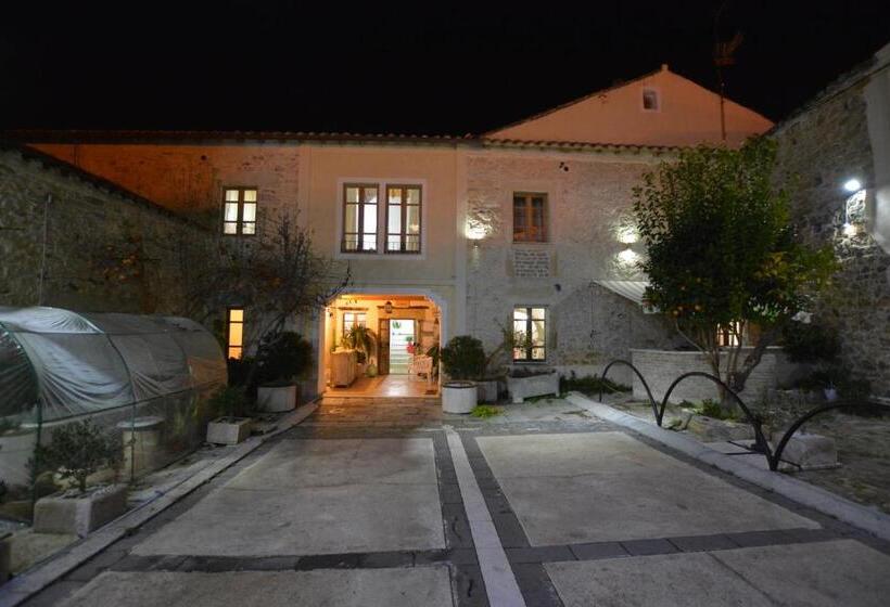 بنسيون Abas Ristorante Pizzeria Affittacamere