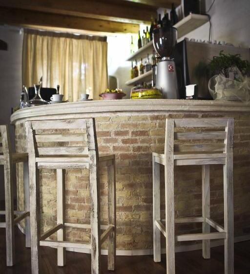 بنسيون Abas Ristorante Pizzeria Affittacamere