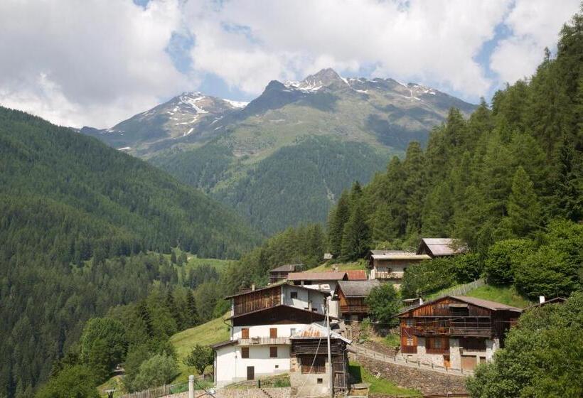 پانسیون Abete Rosso