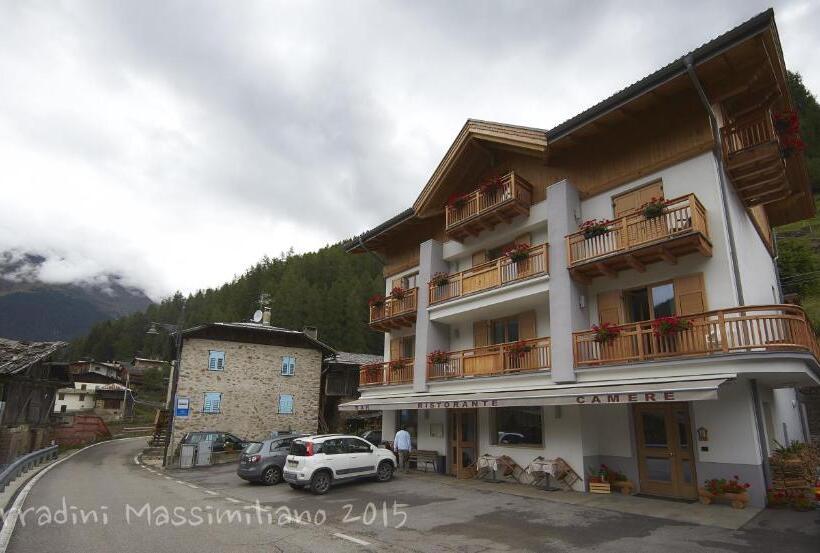 پانسیون Abete Rosso