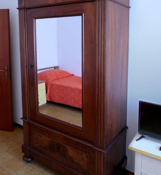 بنسيون Albergo Ristorante La Rocca