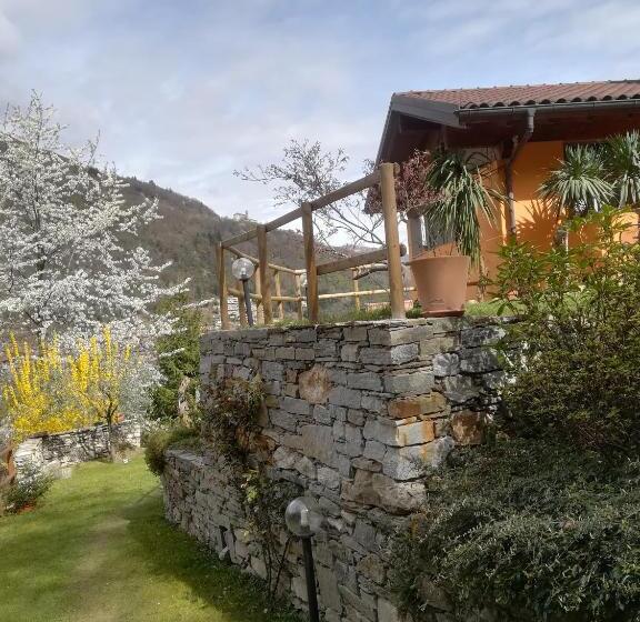 펜션 Cascina Nel Bosco