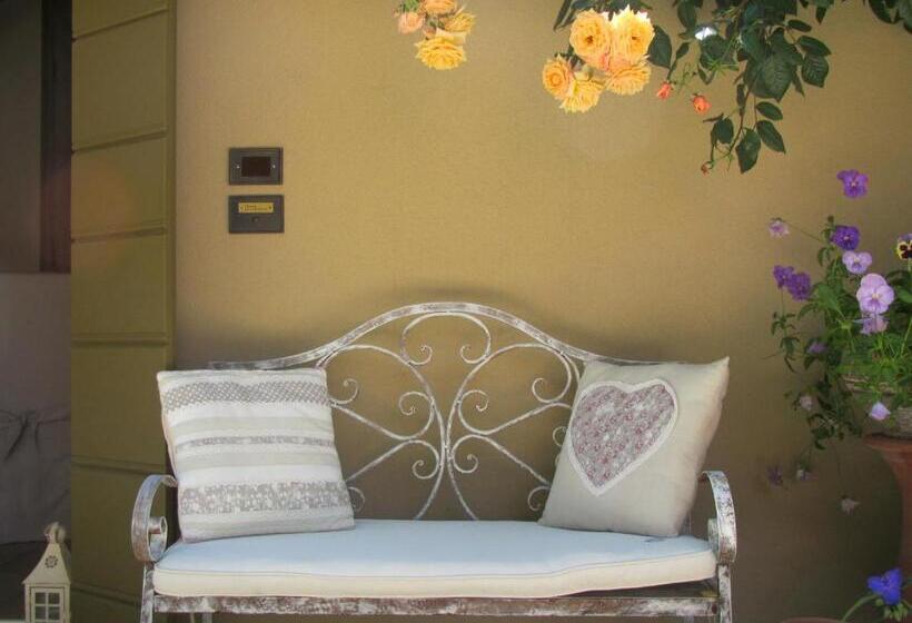 بنسيون Casina Le Conserve