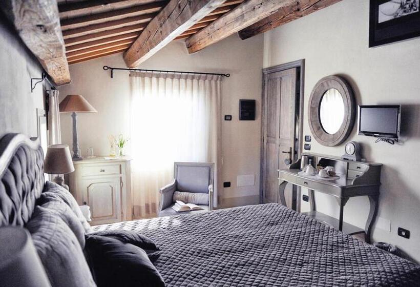 بنسيون Casina Le Conserve