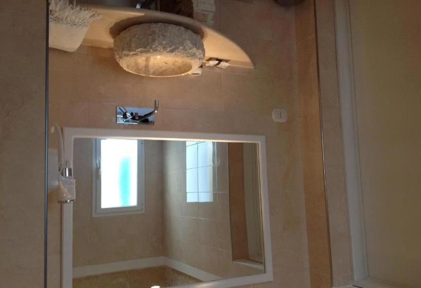 פנסיון Chichouse Guest House