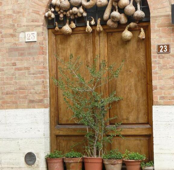 بنسيون Il Pozzo Della Citerna