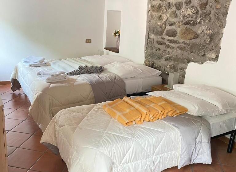 פנסיון In Castello