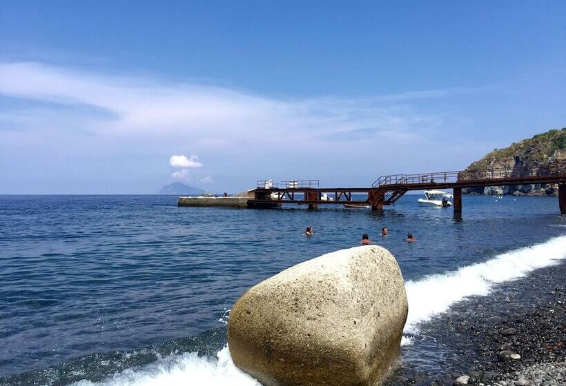 بنسيون Mamamia #lipari