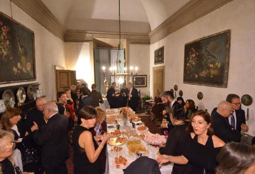 膳宿费 Palazzo Castiglioni Luxury Suite And Rooms