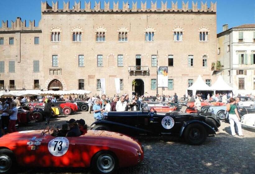 膳宿费 Palazzo Castiglioni Luxury Suite And Rooms