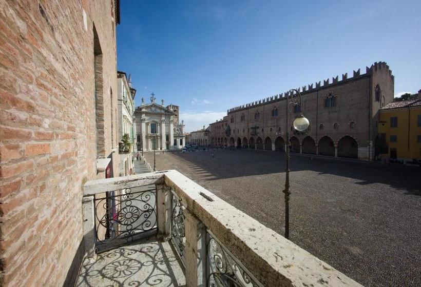 膳宿费 Palazzo Castiglioni Luxury Suite And Rooms