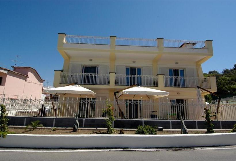 פנסיון Venustas Park