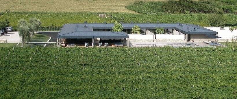 Vivere Suites & Rooms