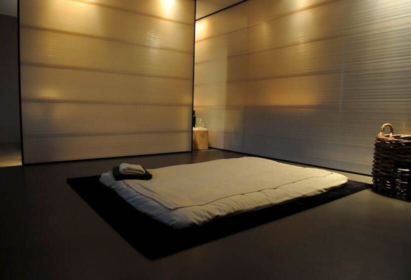 Vivere Suites & Rooms