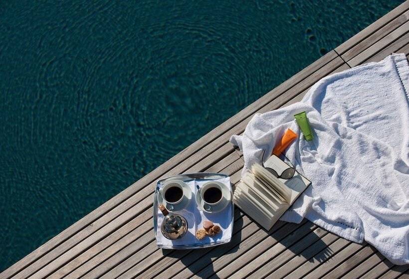 Vivere Suites & Rooms