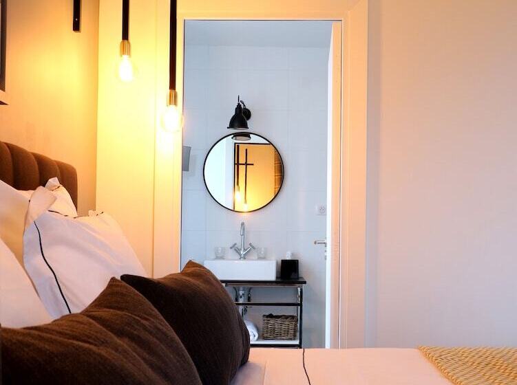 호텔 Hôtel Restaurant Bel Ami