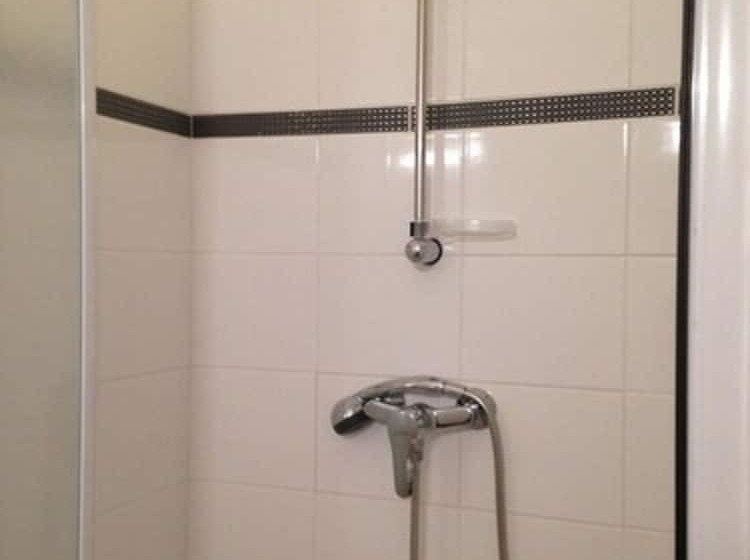 호텔 De La Pomme D'or