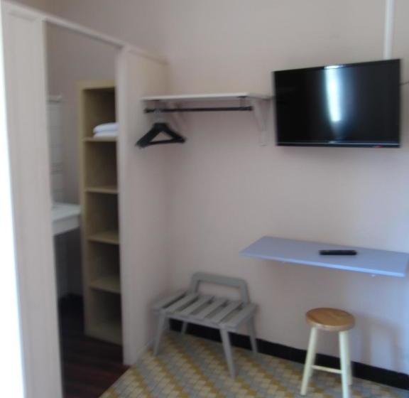 فندق Hôtel L'arbousier