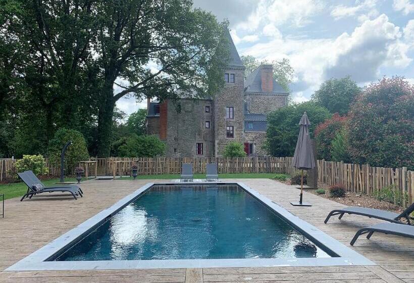 ホテル Domaine De La Briandais, A Place Of Electromagnetic Sobriety