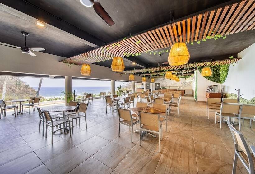 ホテル Villas Coral Huatulco