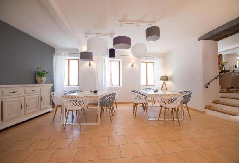 펜션 La Bastide Des Bourguets Adults Only, Mont Ventoux