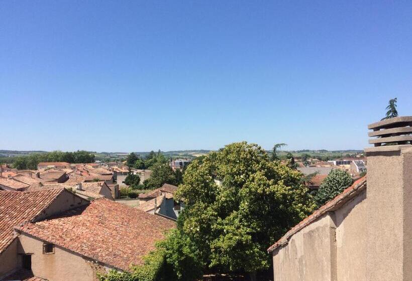 ペンション La Cour Verte