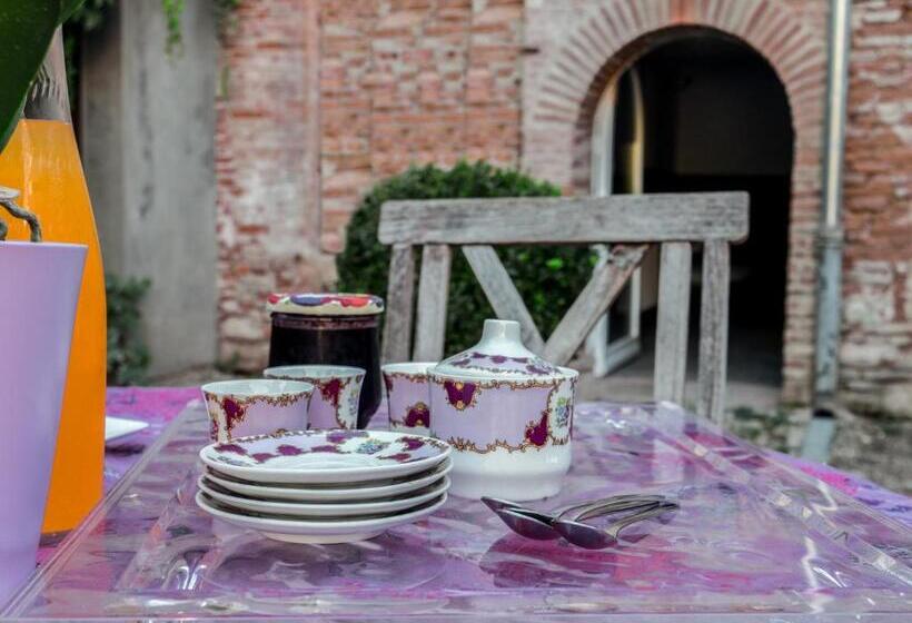 ペンション La Cour Verte