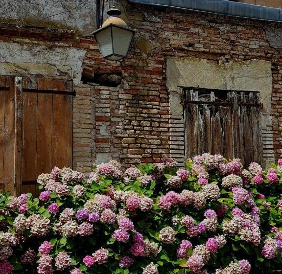 ペンション La Cour Verte