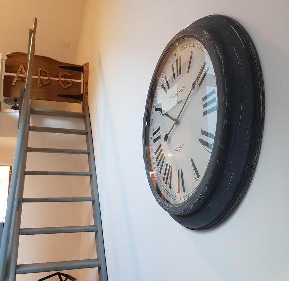 Au Detour De Gournay